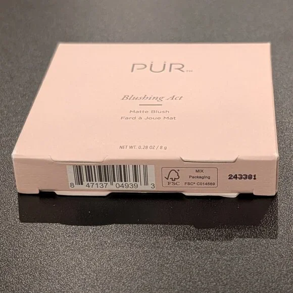 NEW PÜR Skin Perfecting Powder Blushing Act Matte Blush, Berry Beautiful - Picture 4 of 6